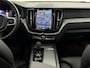 Volvo XC60 2.0 plus T6 AWD Plug-in Hybrid Plus Dark Pano, 360 Camera, Harman/Kardon, Navi, Memory, Elektrische achterklep, Stoelverwarming