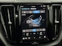 Volvo XC60 2.0 plus T6 AWD Plug-in Hybrid Plus Dark Pano, 360 Camera, Harman/Kardon, Navi, Memory, Elektrische achterklep, Stoelverwarming