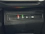 Peugeot 3008 1.6 HYbrid4 300 GT Plug-in Pano, Camera, Navi, Keyless start, Elektrische achterklep, Rijstrook correctie, Stoelverwarming, Virtual desk