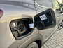 Renault Captur 1.6 E-Tech Plug-in Hybrid 160 Intens | Trekhaak | SOH 88% | NL Auto | Groot Scherm | Achteruitrijcamera | Navigatie | Climate Control | Parkeersensoren | Apple CarPlay/Android Auto