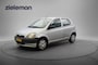 Toyota Yaris 1.0 16V VVT-i Terra - 5 Deurs GERESERVEERD!!!