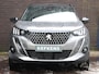 Peugeot 2008 SUV GT Pack 130pk Automaat | Trekhaak | Achteruitrijcamera | Dodehoekbewaking