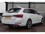 Skoda Superb Combi 218PK 1.4 TSI iV Sportline Business | Achterbank verwarmd | Dodehoek detectie | Elektrisch bedienbare achterklep met sensorsturing