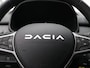 Dacia Jogger 1.6 Hybrid 140 Expression 7-pers. AUTOMAAT / Trekhaak / 7-persoons / Navigatie middels Apple Carplay & Android Auto / Cruise control / Airco / Fabrieksgarantie tot 12-03-2032 /