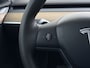 Tesla Model Y Long Range AWD 75kWh Trekhaak SOH 91% Warmtepomp Autopilot Leder Panoramadak Elektr.Stuur+Stoel+Verwarmd Navi Ecc Premium Audio Keyless Privacyglas 4WD Camera's Elektr.AchterKlep Parkeer Assistent Sentry-Mode Bluetooth Dodehoek detector Connected services AMD-Ryzen Processor™ 1e Eigenaar 1.600kg Trekvermogen Origineel Nederlandse Auto Garantie op Batterij en Motor tot 29-6-2030 max. 192.000km