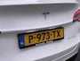 Tesla Model Y Long Range AWD 75kWh Trekhaak SOH 91% Warmtepomp Autopilot Leder Panoramadak Elektr.Stuur+Stoel+Verwarmd Navi Ecc Premium Audio Keyless Privacyglas 4WD Camera's Elektr.AchterKlep Parkeer Assistent Sentry-Mode Bluetooth Dodehoek detector Connected services AMD-Ryzen Processor™ 1e Eigenaar 1.600kg Trekvermogen Origineel Nederlandse Auto Garantie op Batterij en Motor tot 29-6-2030 max. 192.000km