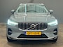 Volvo XC60 2.0 T6 Plug-in hybrid AWD Essential Edition Bright | Lederen bekleding | Adaptieve Cruise | Panoramadak | BLIS | 18" Lichtmetalen velgen | Achterbank verwarmd | Achteropkomend verkeer waarschuwing | Achteruitrijcamera