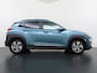 Hyundai Kona Electric EV 64kWh SOH 100% Fase 3 Warmtepomp Leder Schuif-/kanteldak Head-Up Display Adap.Cruise Apple Carplay Android Auto Navi Ecc Camera Pdc Krell®-Audio Limited Keyless Stoelverwarming/Koeling Stuurverwarming Elek.Stoelen Blind Spot Monitoring Lane Assist DAB Led Origineel Nederlandse Auto Super compleet!