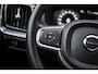 Volvo V60 2.0 B3 Momentum Advantage | Parkeer Camera | 17" Lichtmetalen Velgen | Stoel en Stuurverwarming | Parkeersensoren Voor en Achter |