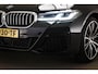 BMW 5-Serie Touring 540i xDrive High Executive | LASER LED | HEAD UP | PANORAMADAK | 360 CAMERA | TREKHAAK