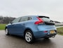 Volvo V40 2.0 D2 Summum Business / Navi / Clima / Stoelverwarming / Trekhaak / 2e Eigenaar / 16" Velgen / PDC / Cruise / LED /