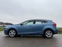 Volvo V40 2.0 D2 Summum Business / Navi / Clima / Stoelverwarming / Trekhaak / 2e Eigenaar / 16" Velgen / PDC / Cruise / LED /