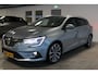 Renault Megane E-Tech Estate 1.6 Plug-In Hybrid 160 Business Edition One. AUTOMAAT ! Bloedmooie, chique wagen ! Head-up Display, Camera Achter, 18" lm velgen, Stoel- en stuurwiel verwarming, Trekhaak, Navigatie, Telefoonvoorb., Metallic lak, LED verl. etc.