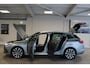 Renault Megane E-Tech Estate 1.6 Plug-In Hybrid 160 Business Edition One. AUTOMAAT ! Bloedmooie, chique wagen ! Head-up Display, Camera Achter, 18" lm velgen, Stoel- en stuurwiel verwarming, Trekhaak, Navigatie, Telefoonvoorb., Metallic lak, LED verl. etc.