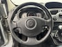 Renault Kangoo Family 1.6i-16V Navigatie-Cr.contr-Clima-Trekhaak-Lm 16"velgen
