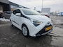 Toyota Aygo 1.0 VVT-i x-play | Met o.a. airco, achteruitrijcamera, trekhaak, cruise, navigatie en AppleCarPlay/AndroidAuto