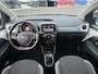 Toyota Aygo 1.0 VVT-i x-play | Met o.a. airco, achteruitrijcamera, trekhaak, cruise, navigatie en AppleCarPlay/AndroidAuto