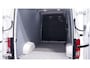 Volkswagen Crafter 2.0 TDI 140 pk L3H3 Airco, App Connect 270 Graden Deuren, Laadruimte Pakket, Opstap achter, 3-Zits