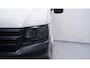 Volkswagen Crafter 2.0 TDI 140 pk L3H3 Airco, App Connect 270 Graden Deuren, Laadruimte Pakket, Opstap achter, 3-Zits