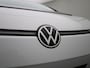 Volkswagen ID.3 First Max 58 kWh | Glazen dak | Stoelverwarming | Stuurverwarming | Adaptive Cruise Control | Navigatie | Parkeersensoren | Elektrische verstelbare stoelen | Climate Control |