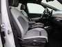 Volkswagen ID.3 First Max 58 kWh | Glazen dak | Stoelverwarming | Stuurverwarming | Adaptive Cruise Control | Navigatie | Parkeersensoren | Elektrische verstelbare stoelen | Climate Control |