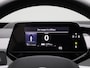 Volkswagen ID.3 First Max 58 kWh | Glazen dak | Stoelverwarming | Stuurverwarming | Adaptive Cruise Control | Navigatie | Parkeersensoren | Elektrische verstelbare stoelen | Climate Control |
