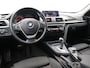 BMW 3-Serie Touring 330i xDrive High Executive 8AT AUTOMAAT / 252PK / AWD / Navigatie / Parkeersensoren Voor & Achter / Elektrische achterklep / Stoelverwarming voor / LMV / Historie aanwezig / 1ste Eigenaar 5 jaar in NL / 1800KG Trekgewicht / BMW Led lampen /