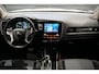 Mitsubishi Outlander 2.4 PHEV Pure + TREKHAAK / CARPLAY / CAMERA / STOELVERWARMING /