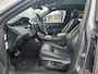 Land Rover Range Rover Evoque 1.5 P300e AWD R-Dynamic HSE | Met o.a. stoelverwarming, AppleCarPlay/AndroidAuto en panoramadak!
