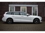Volvo V60 2.0 B3 Momentum - leer - stuur + stoelverwarming Wij zijn op afspraak geopend! Graag bellen voor uw komst.