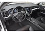 Volvo V60 2.0 B3 Momentum - leer - stuur + stoelverwarming Wij zijn op afspraak geopend! Graag bellen voor uw komst.