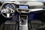 BMW 3-Serie 320i High Executive Edition ORG.NL-M-SPORT-PANO-HUD-DEALER ONDER.-ZEER NETTE AUTO-