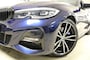BMW 3-Serie 320i High Executive Edition ORG.NL-M-SPORT-PANO-HUD-DEALER ONDER.-ZEER NETTE AUTO-