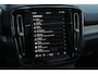 Volvo XC40 Recharge P8 AWD R-Design | 12 Mnd. Garantie | Panoramadak & Trekhaak | Nette en zeer complete XC40 (Dealer Onderhouden)