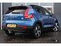 Volvo XC40 Recharge P8 AWD R-Design | 12 Mnd. Garantie | Panoramadak & Trekhaak | Nette en zeer complete XC40 (Dealer Onderhouden)