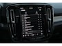Volvo XC40 Recharge P8 AWD R-Design | 12 Mnd. Garantie | Panoramadak & Trekhaak | Nette en zeer complete XC40 (Dealer Onderhouden)