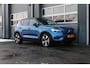 Volvo XC40 Recharge P8 AWD R-Design | 12 Mnd. Garantie | Panoramadak & Trekhaak | Nette en zeer complete XC40 (Dealer Onderhouden)