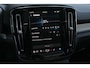 Volvo XC40 Recharge P8 AWD R-Design | 12 Mnd. Garantie | Panoramadak & Trekhaak | Nette en zeer complete XC40 (Dealer Onderhouden)