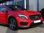 Mercedes-Benz GLA 180 AMG | Ambition | Pano | Navi | Crusie Control | Bi-Xenon | Night Pakket | Spiegel Pakket | Elektr. Achterklep | 18" LM AMG |