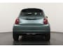 Fiat 500e Giorgio Armani Edition 42 kWh 118pk Hatchback | Navigatie | Adap. cruise control | Panoramadak | JBL | Kunstlederen bekleding | Stoelverwarming |