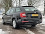 Skoda Octavia Combi 1.6 TDI Greentech Ambition Businessline |CRUISE|NAVI|PDC|TREKHAAK|CLIMA