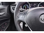 Alfa Romeo Giulietta 1.4 120 PK Turbo Sport Pano-dak Trekhaak Navi 18'LMV