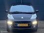 Peugeot 107 1.0 Envy 5 deurs - AIRCO - CPV - EL. RAMEN - LED - BLUETOOTH - STUURBEKRACHTIGING - RADIO/CD - NL AUTO - NAP - APK T/M 06-07-2026 -