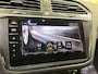 Volkswagen Tiguan 2.0 TSI 190pk DSG 4Motion Highline · Camera · Apple/Android Car Play · Elek. Trekhaak · Elek. Bestuurdersstoel · Elek. Achterklep · 19'' Inch ·