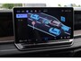 Volkswagen Tayron 1.5 eHybrid Elegance 204PK / 150kW DSG, SOH 100%, Wegklapbare trekhaak, lederen / alcantara bekleding, rondomzichtcamera (area view), elektrische achterklep, elektrisch verstel-, verwarm- en inklapbare buitenspiegels (spiegelpakket), navigatie, LED Matrix (IQ.Lights), draadloze telefoonladers, adaptieve cruise control (acc) met Travel Assist, keyless go & entry, 18" 'Napoli' LMV, privacy glas, chroom pakket, draadloos Apple Carplay & Android Auto, DAB+, ErgoActive voorstoelen met massagefunctie, 3-zone climatronic, verwarmbare voorstoelen etc.