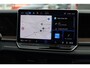 Volkswagen Tayron 1.5 eHybrid Elegance 204PK / 150kW DSG, SOH 100%, Wegklapbare trekhaak, lederen / alcantara bekleding, rondomzichtcamera (area view), elektrische achterklep, elektrisch verstel-, verwarm- en inklapbare buitenspiegels (spiegelpakket), navigatie, LED Matrix (IQ.Lights), draadloze telefoonladers, adaptieve cruise control (acc) met Travel Assist, keyless go & entry, 18" 'Napoli' LMV, privacy glas, chroom pakket, draadloos Apple Carplay & Android Auto, DAB+, ErgoActive voorstoelen met massagefunctie, 3-zone climatronic, verwarmbare voorstoelen etc.