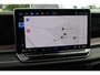 Volkswagen Tayron 1.5 eHybrid Elegance 204PK / 150kW DSG, SOH 100%, Wegklapbare trekhaak, lederen / alcantara bekleding, rondomzichtcamera (area view), elektrische achterklep, elektrisch verstel-, verwarm- en inklapbare buitenspiegels (spiegelpakket), navigatie, LED Matrix (IQ.Lights), draadloze telefoonladers, adaptieve cruise control (acc) met Travel Assist, keyless go & entry, 18" 'Napoli' LMV, privacy glas, chroom pakket, draadloos Apple Carplay & Android Auto, DAB+, ErgoActive voorstoelen met massagefunctie, 3-zone climatronic, verwarmbare voorstoelen etc.