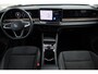 Volkswagen Tayron 1.5 eHybrid Elegance SOH 100% | 204PK / 150kW DSG, Wegklapbare trekhaak, lederen / alcantara bekleding, rondomzichtcamera (area view), elektrische achterklep, elektrisch verstel-, verwarm- en inklapbare buitenspiegels (spiegelpakket), navigatie, LED Matrix (IQ.Lights), draadloze telefoonladers, adaptieve cruise control (acc) met Travel Assist, keyless go & entry, 18" 'Napoli' LMV, privacy glas, chroom pakket, draadloos Apple Carplay & Android Auto, DAB+, ErgoActive voorstoelen met massagefunctie, 3-zone climatronic, verwarmbare voorstoelen etc.