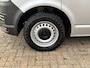 Volkswagen Transporter 2.0 TSI L2H1 Benzine / CNG Dubbele Schuifdeur Airco Cruise controle Bpm vrij Trekhaak Klep achter Omvormer Kastinrichting Standkachel Euro 6 Benzine Ideaal voor ombouw naar Camper !! Lang achterklep