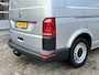Volkswagen Transporter 2.0 TSI L2H1 Benzine / CNG Dubbele Schuifdeur Airco Cruise controle Bpm vrij Trekhaak Klep achter Omvormer Kastinrichting Standkachel Euro 6 Benzine Ideaal voor ombouw naar Camper !!